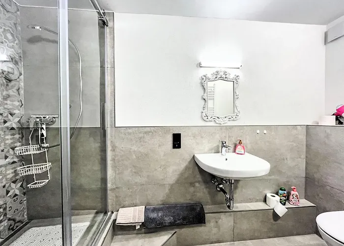 Renata 1 Nahe Nuerburgring By Interhome